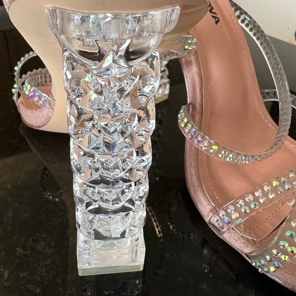 BRAND NEW - Fashion Nova Pink Heels with Clear Heel & Rhinestones - Picture 3 of 6